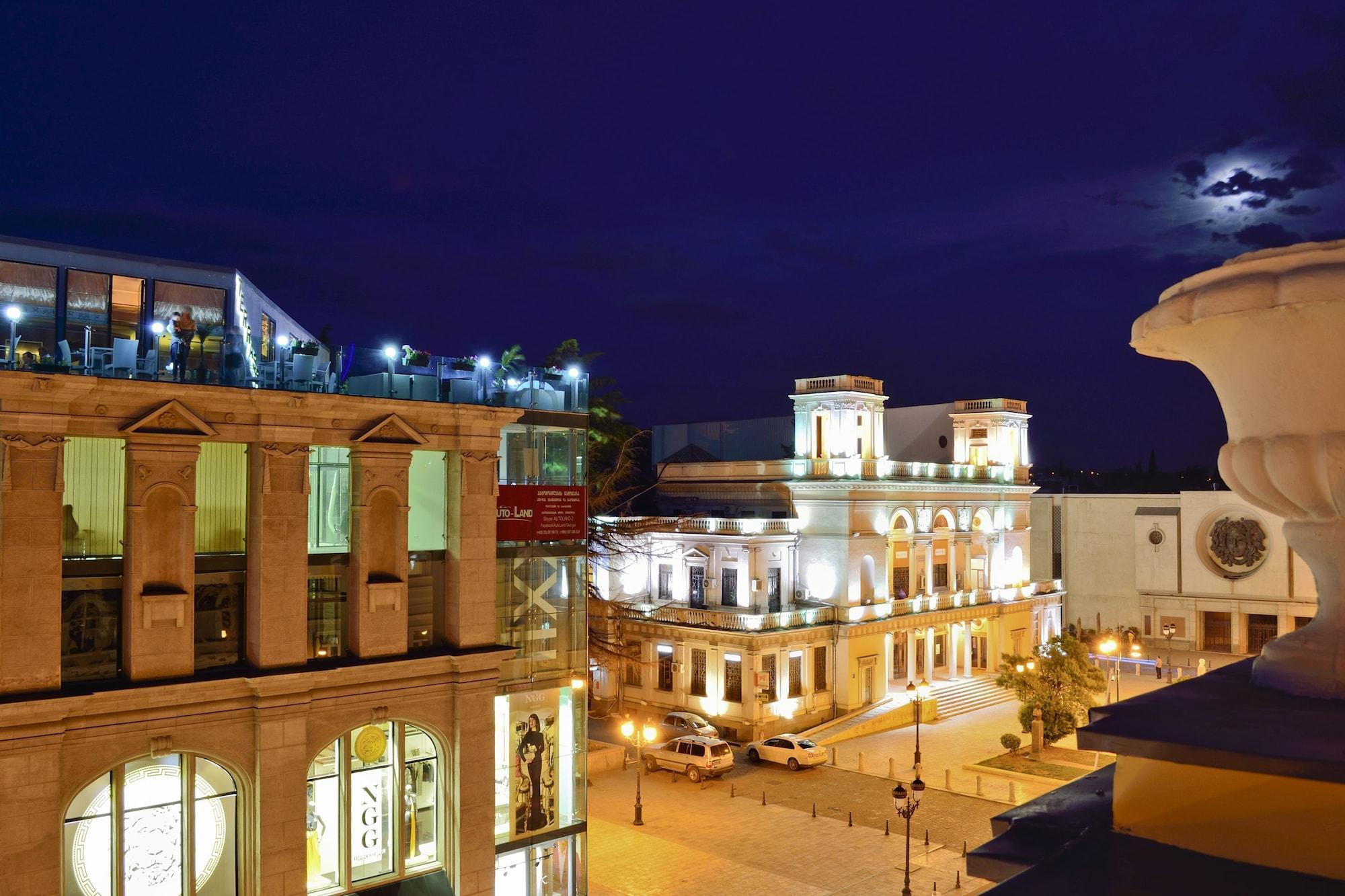 King David Hotel Tbilisi Eksteriør billede