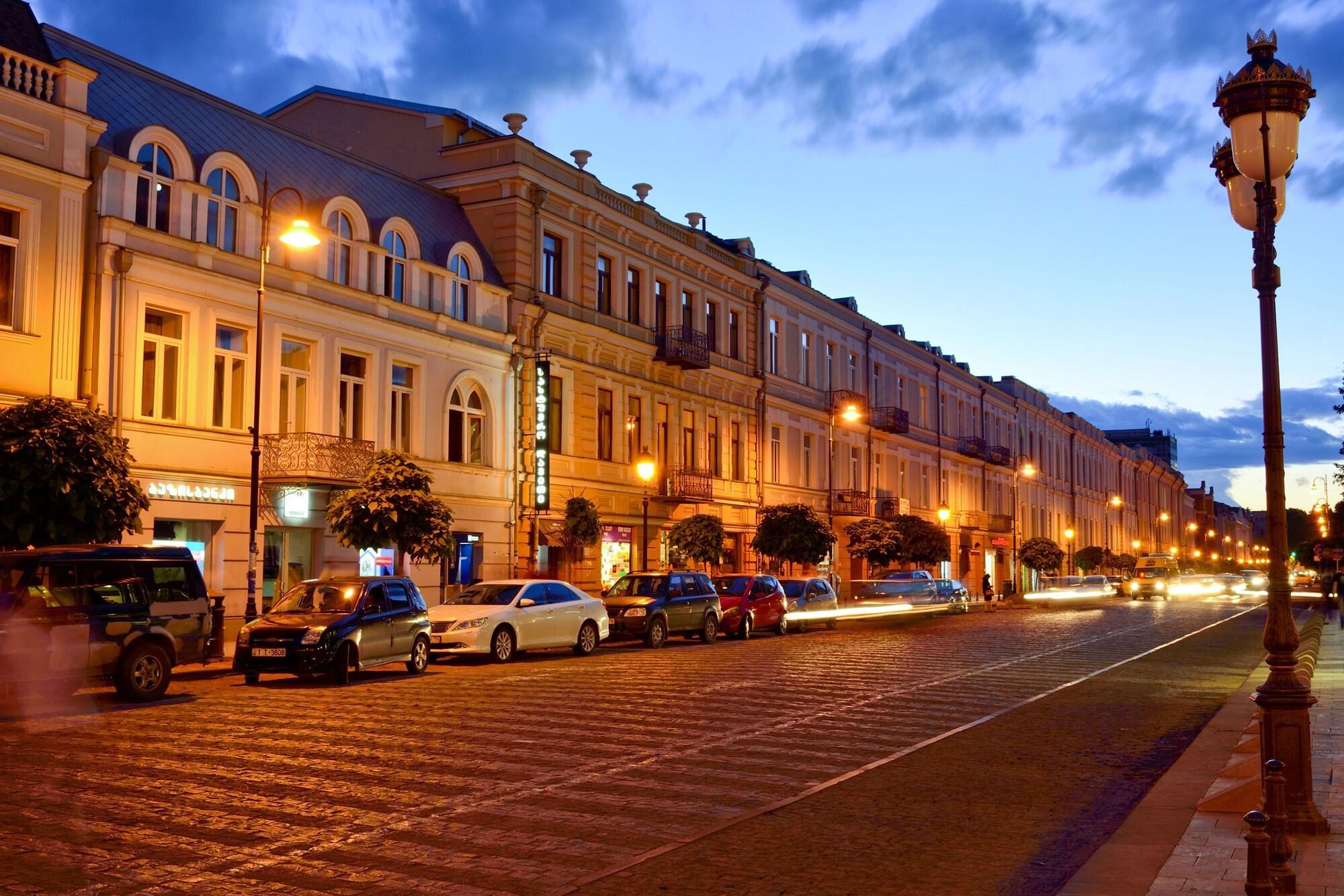 King David Hotel Tbilisi Eksteriør billede